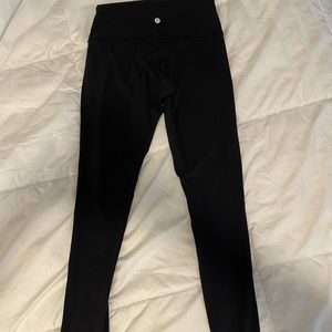 Lululemon Wunder Under leggings in luxetreme